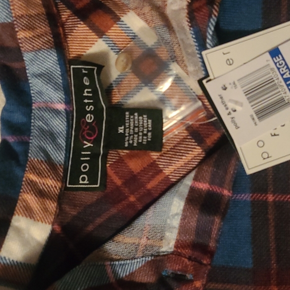 NWT !! PLAID SHIRT !! - Picture 3 of 5